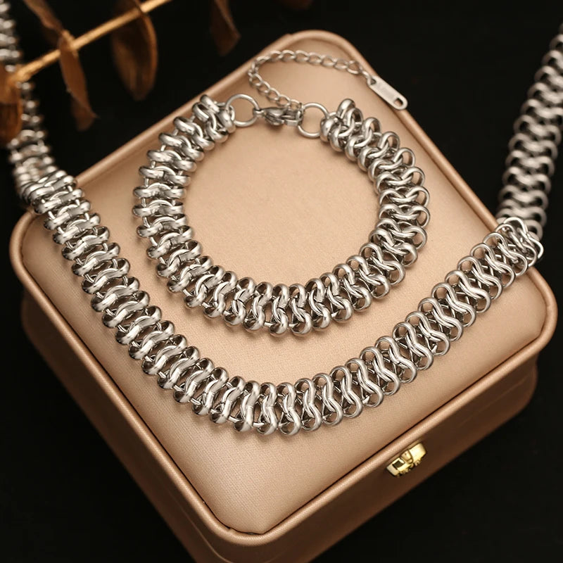Collier Riviera